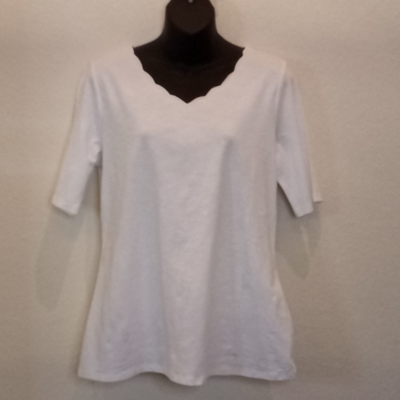 Lemon Way White Scalloped Neck Knit Top - Picture 4 of 13